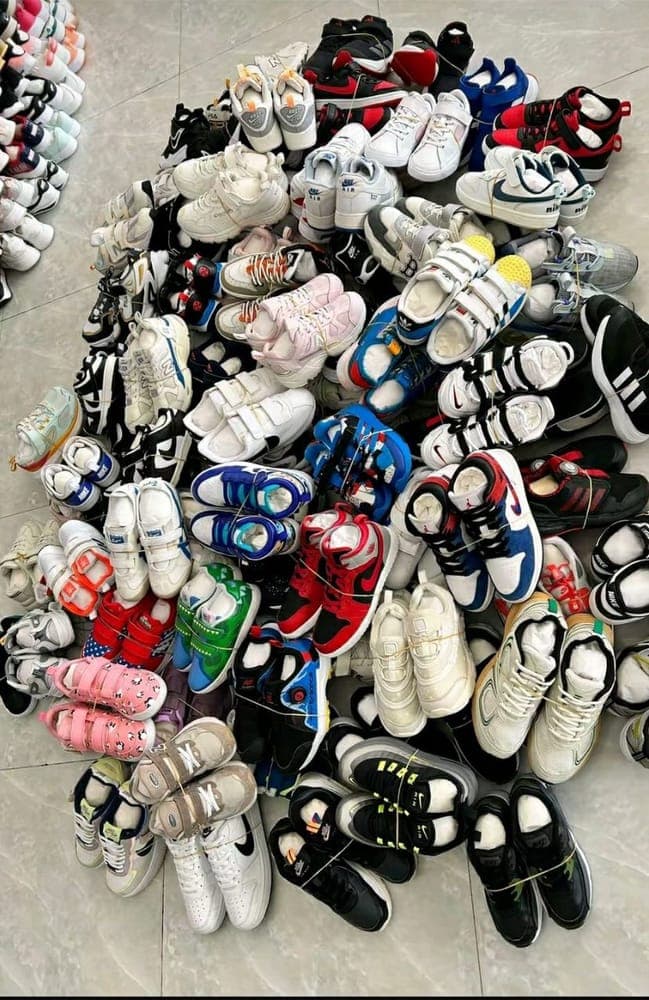 Premium Kids Shoes Wholesale Pallet — 120 Units, Grade A, European Brands — 120 items, Grade A