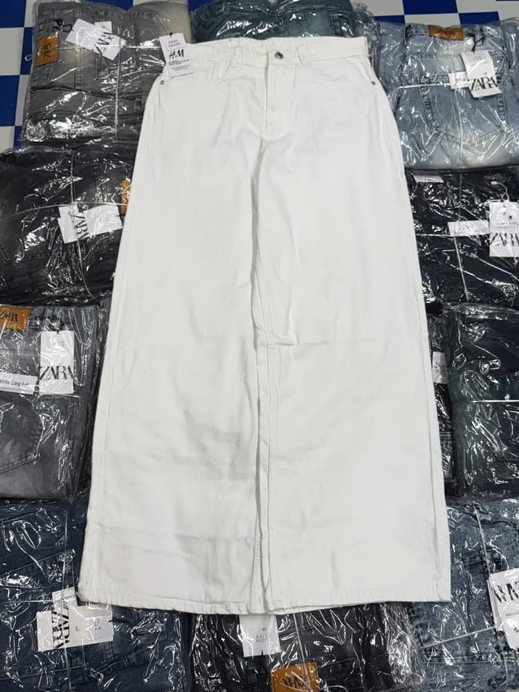 Zara Pants Wholesale Pallet — 500 Units, Grade A — 500 items, Grade A